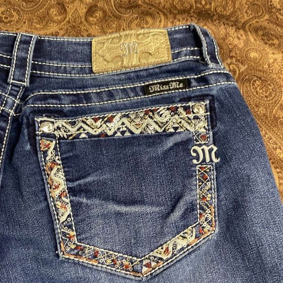 Miss Me Jean Women 31x32" Signature Boot Western Blue Denim Boho Bling Y2K - Picture 1 of 15
